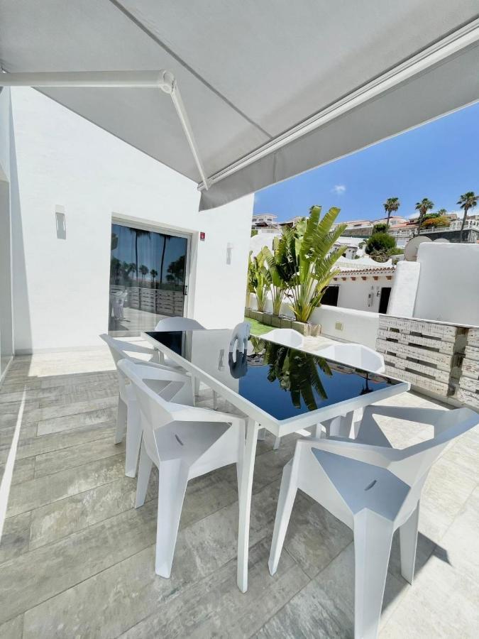 Villa 12 Адехе Екстер'єр фото