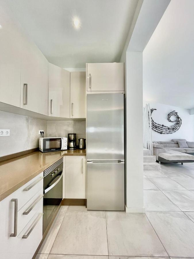 Villa 12 Адехе Екстер'єр фото